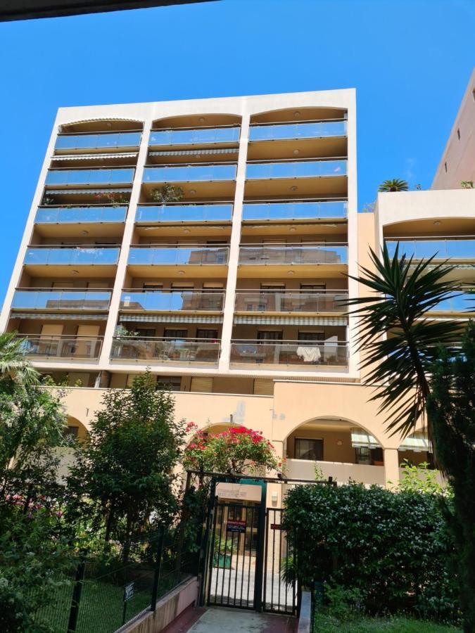 Beautiful 1 bedroom flat Nisa Exterior foto