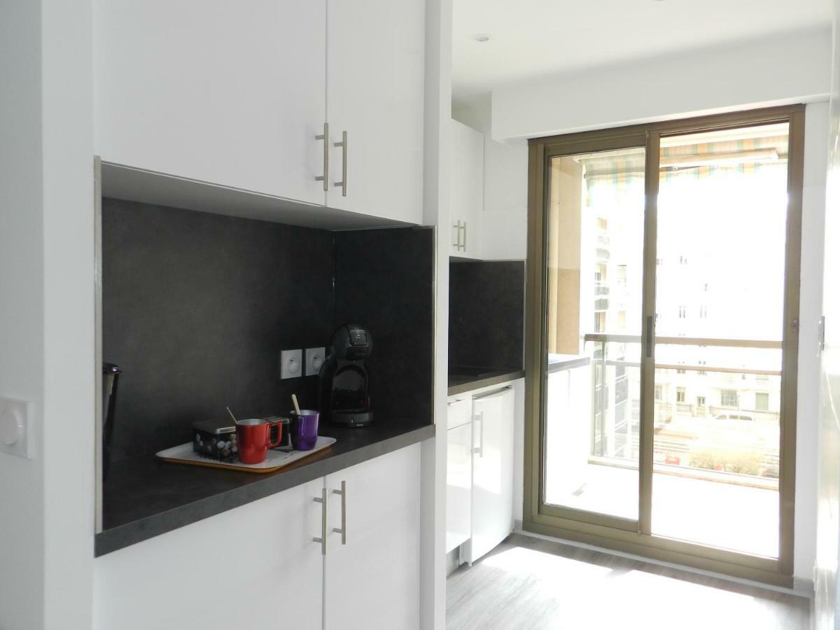 Beautiful 1 bedroom flat Nisa Exterior foto